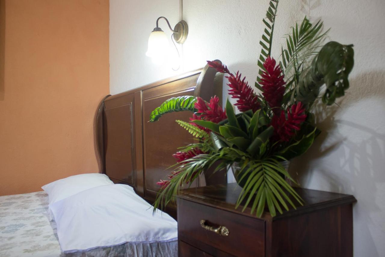 Hotel Rabin Itzam Lanquín 外观 照片